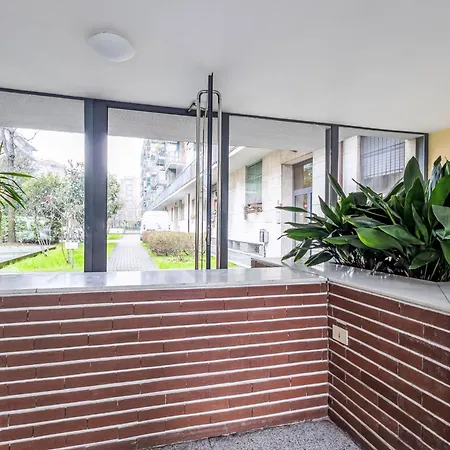 Fra Cristoforo By Interhome * Milán